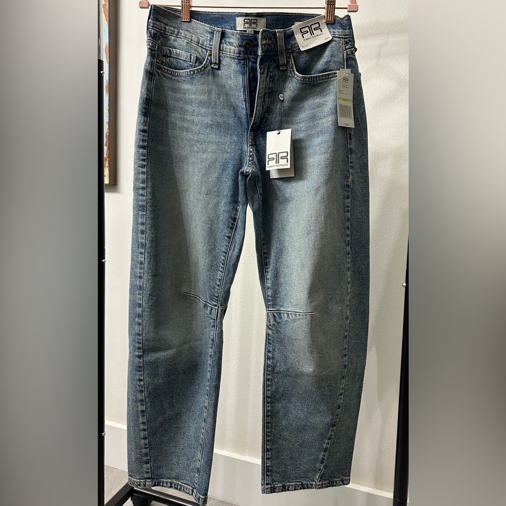 NWT Robert Rodriguez Barrel Jeans Size 4/27 Light Wash Darted Ankle Denim